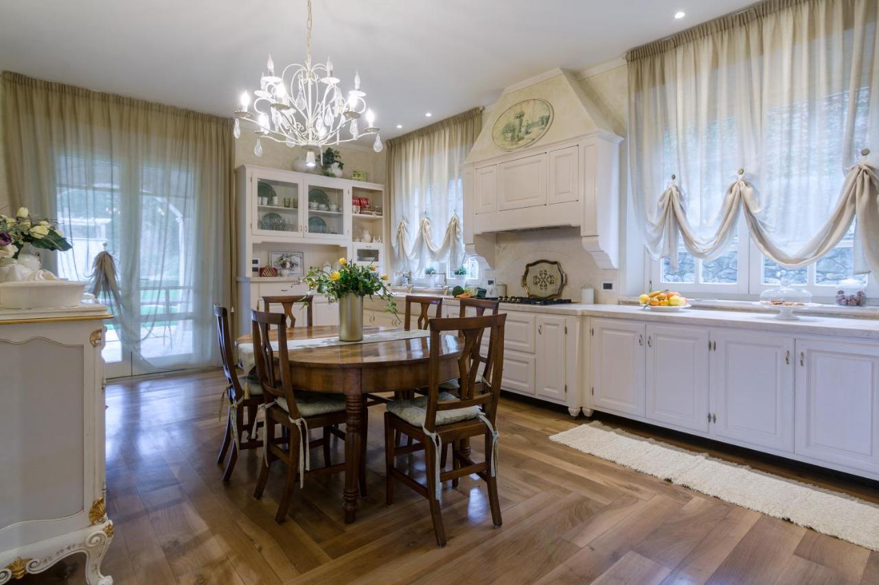 Villa Caiano - Luxury In Tuscany